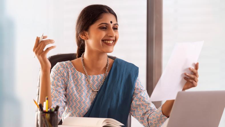 印度,正在苦练德语,苦练日语,苦练俄语